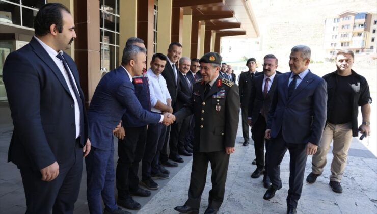 Genelkurmay Başkanı Bayraktaroğlu Artvin’de