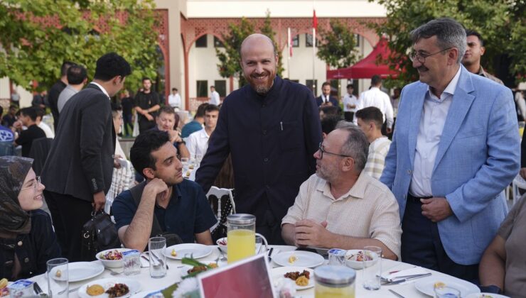 İbn Haldun Üniversitesi Mütevelli Heyeti TercihFest’26’da aday öğrencilerle buluştu