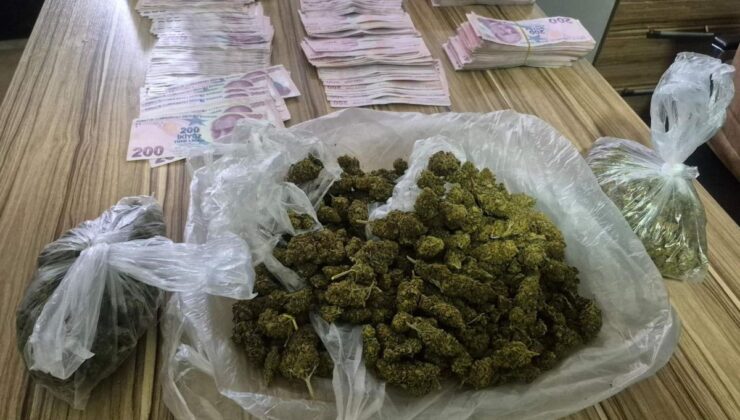 İnegöl’de polisten kaçan sürücüde 483 gram esrar ve 168 bin TL ele geçirildi