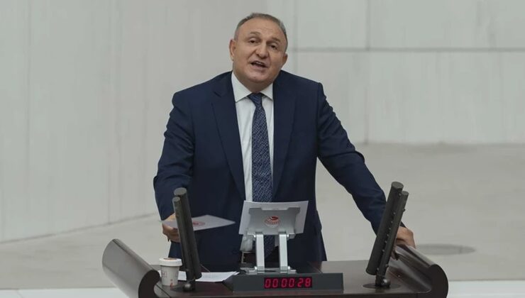 İYİ Parti’den AK Parti’ye geçiş: Ömer Karakaş istifa etti