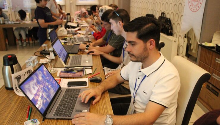 Kastamonu’da Öğretmenlere Yapay Zeka Destekli Türkçe Eğitimi
