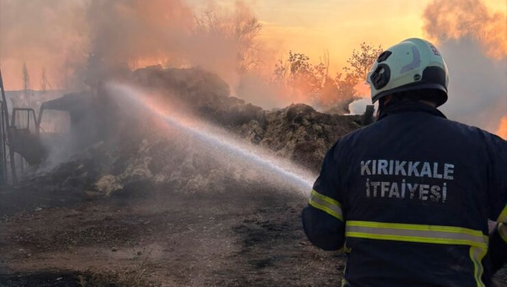 Kırıkkale’de Saman Yüklü Tır Alevlere Teslim Oldu