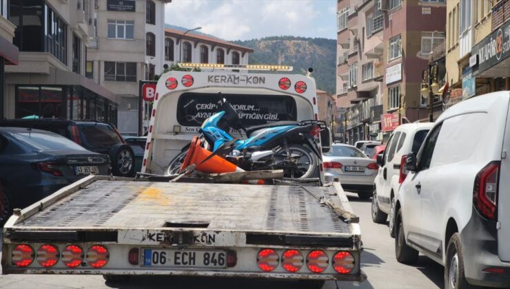 Kütahya’da Polisten Kaçan Sürücü Aranıyor
