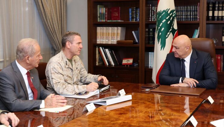 Lübnan Cumhurbaşkanı ABD’li General ile Müzakereleri Görüştü