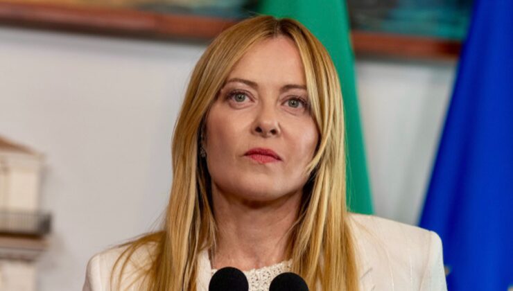 Meloni: İspanya ile hava ve deniz bağlantılarında sınır kontrolleri yeniden başlatıldı