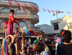 Midyat’ta Uçan Halı Çocuk Festivali Coşkusu