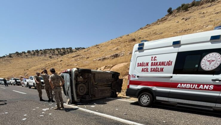 Nusaybin’de Takla Atan Araçta Bir Genç Öldü