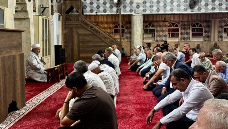 Siirt’te AK Parti’nin 25. Yıl Dönümü Mevlit Programı