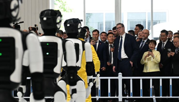 Sırbistan’da Çin Ortaklı İnsansı Robot Seri Üretimi Başladı