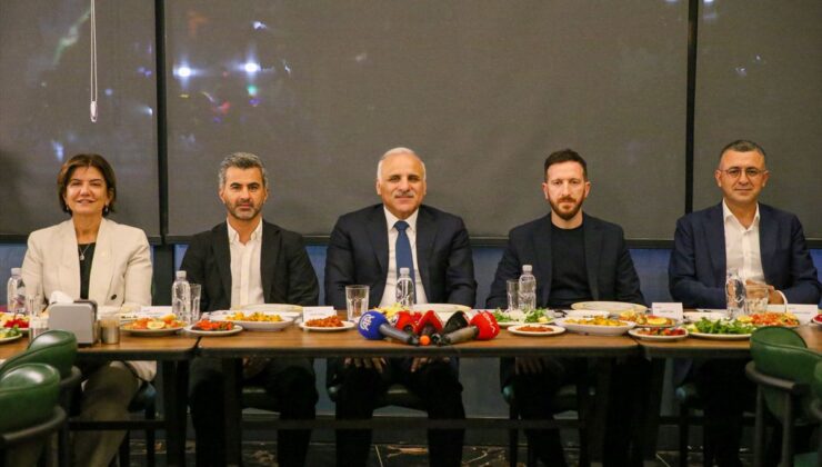 Süper Lig Açılışında Kardeşlik Mesajları: Amed Sportif ve Erzurumspor Yöneticileri Yemekte Buluştu