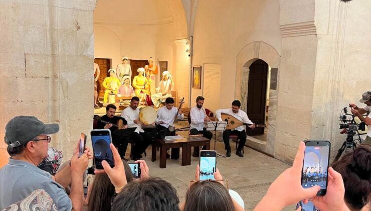 Tarihi Darüşşifada Müzik Terapi Konseri