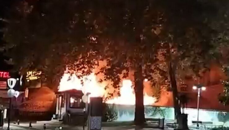 Tarihi Pervane Hamamı’nda Yangın