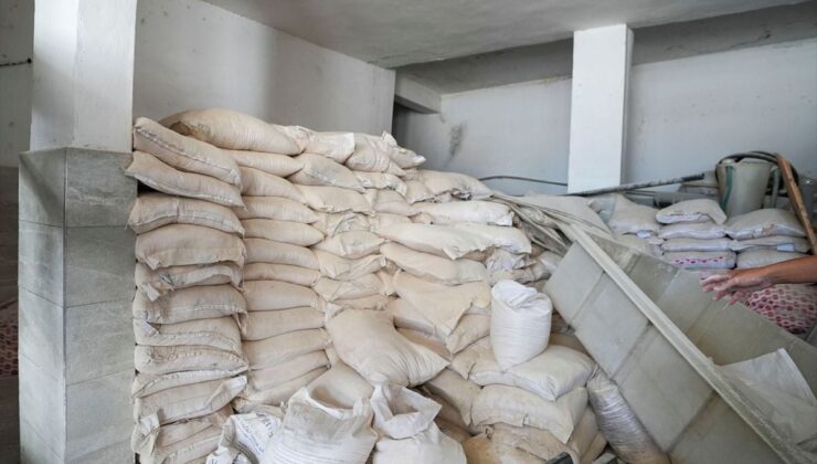 Tarsus’ta 30 ton bozuk un imha edildi