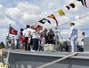 TCG Enez Gemisi Tekirdağ’da Ziyarete Açıldı