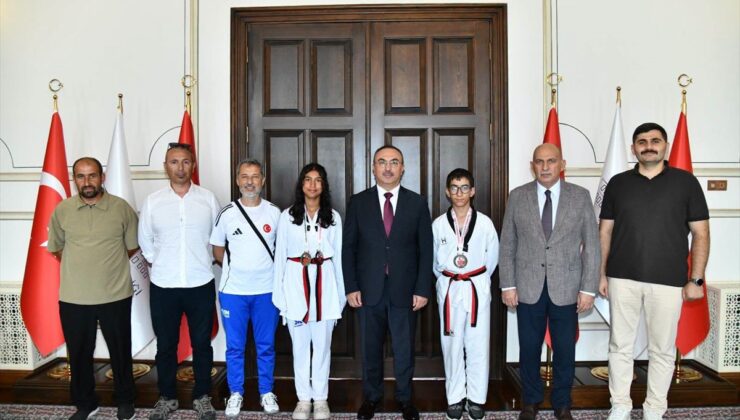 Tekirdağlı tekvandocular Türkiye şampiyonasında iki derece aldı