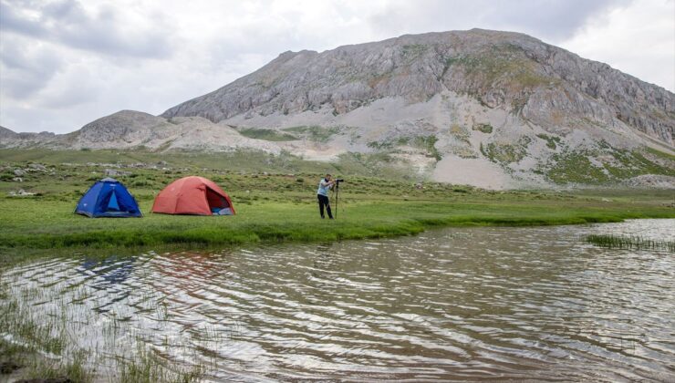Tunceli’de Doğa Kampı: Zirvelerde Stressiz Anlar