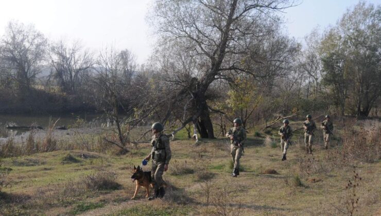 Uzunköprü’de Göçmen Kaçakçılığı Operasyonu: 9 Kaçak Göçmen Yakalandı, 2 Organizatör Tutuklandı