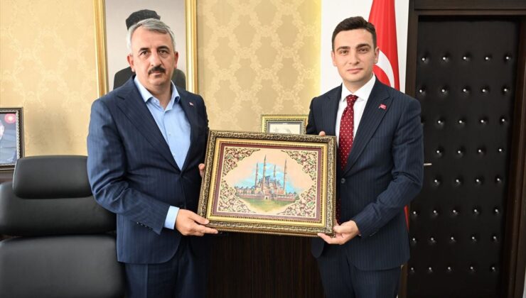 Vali Sezer’den Yeni Kaymakam Güzel’e Ziyaret