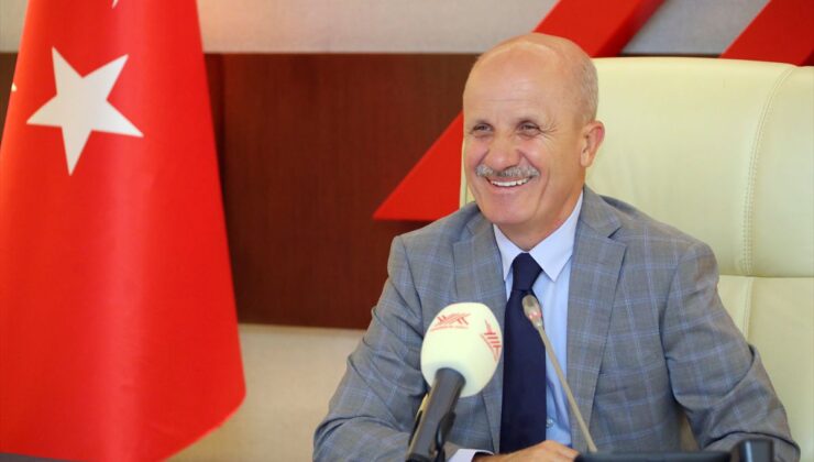 YÖK Başkanı Yemenli Öğrencilerle Buluştu