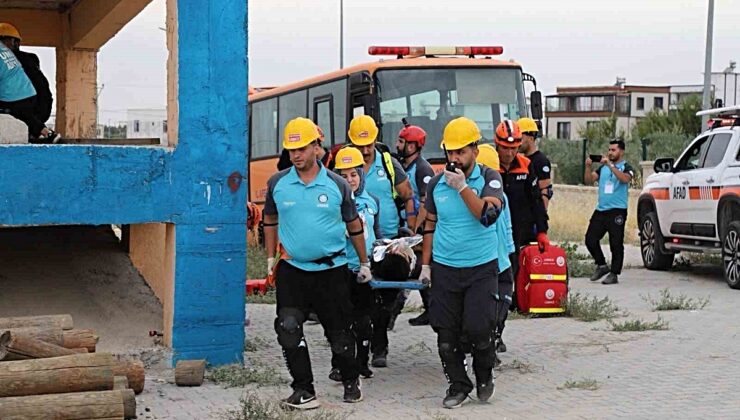 Adıyaman’da UMKE ve AFAD, 32 gönüllüyle deprem tatbikatı gerçekleştirdi