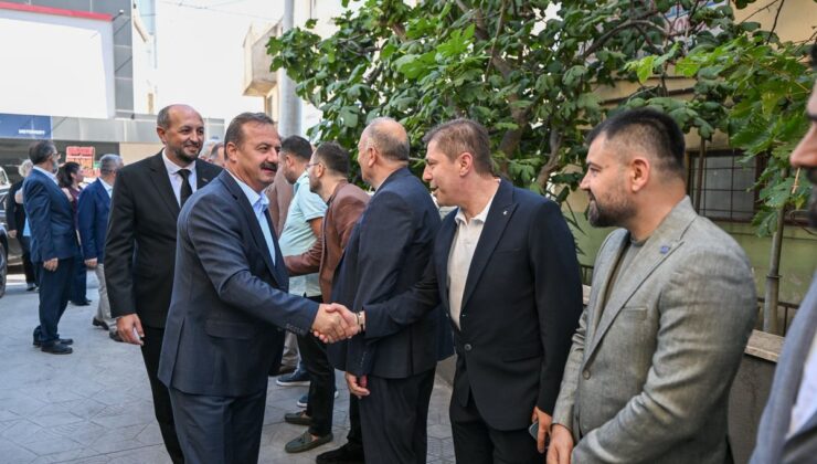 Ağıralioğlu Kocaeli’de iş dünyasıyla buluştu