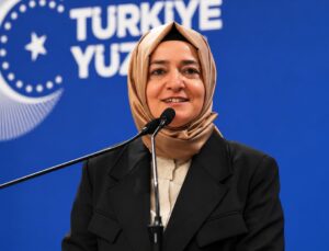 AK Partili Fatma Betül Sayan Kaya istifa etti! Savcılık jet hızıyla düğmeye bastı