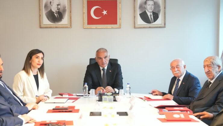 Alevi-Bektaşi Kültür ve Cemevi Danışma Kurulu, Bakan Ersoy başkanlığında toplandı