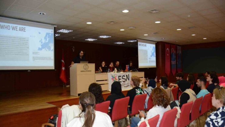 Anadolu Üniversitesi’nde Erasmus+ ve Orhun değişim öğrencilerine oryantasyon yapıldı