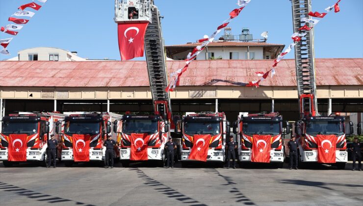 Antalya Büyükşehir İtfaiyesine 14 milyon avroluk 24 araç hizmete girdi