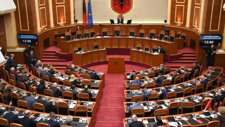 Arnavutluk Meclisi, Gazze’ye en fazla 40 asker göndermeyi onayladı