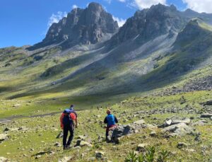 Avusturyalı turist Kaçkar’da mahsur kaldı, ekipler kurtardı