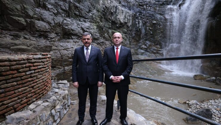 Bakan Çiftçi’den Tiflis’te temaslar