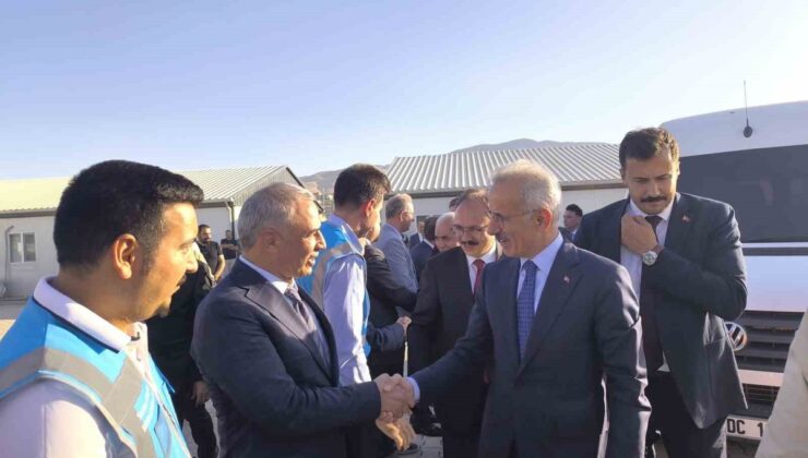 Bakan Uraloğlu, Siirt-Kurtalan hattında 2030’a kadar tamamlanma hedefini açıkladı