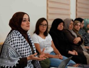 Bayburt’ta Dünya Barış Günü buluşmasında Gazzeli öğrenci deneyimlerini anlattı