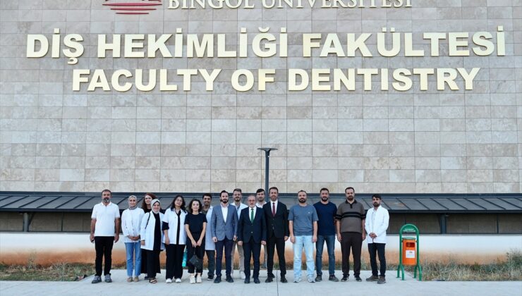 Bingöl Diş Hekimliği Hastanesi hasta kabulüne başladı, ilk hasta Rektör Çelik oldu