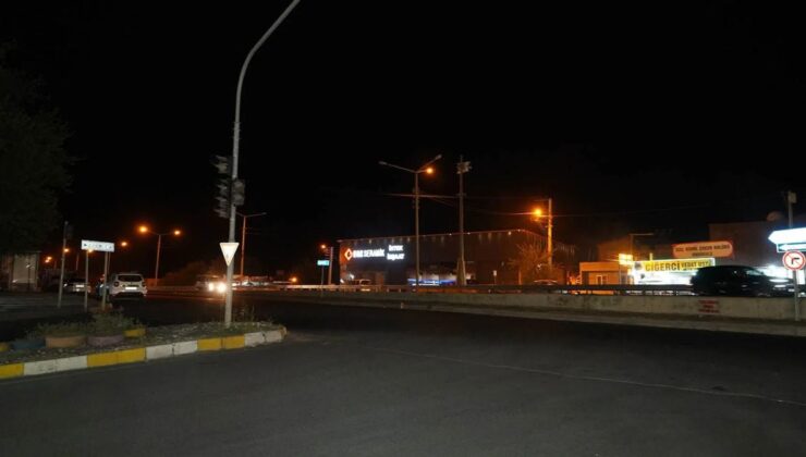 Bismil’de Otomobil Çarpan Suriyeli Çocuk Hayatını Kaybetti