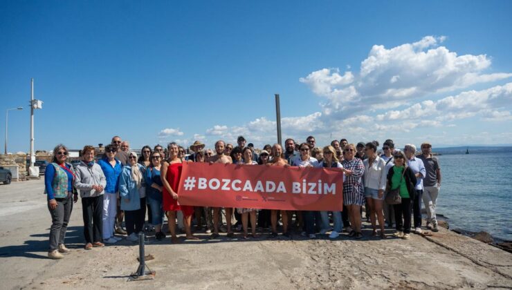 Bozcaada Bizim Hareketi gönüllüleri denize girip rıhtım projesine ÇED yanıtı istedi
