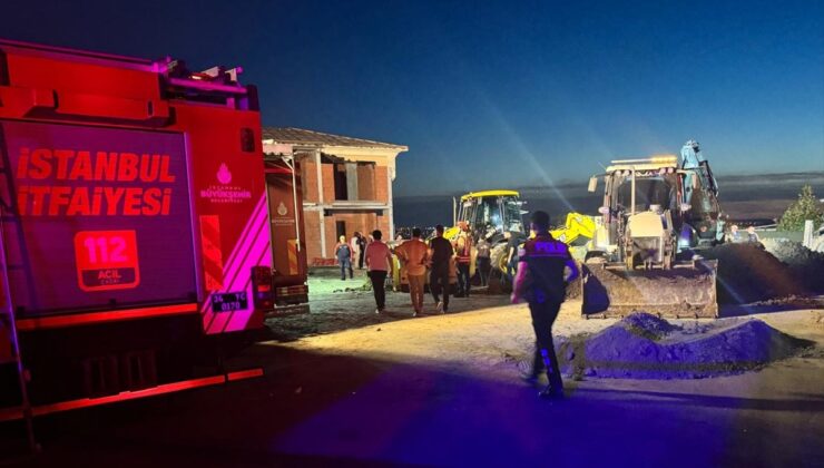 Büyükçekmece’de Alkent 2000’deki inşaatta toprak kayması, 2 işçi göçük altında kaldı