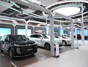 Çin, 2030 yılına kadar küresel otomotiv devleri arasına girmeyi hedefliyor