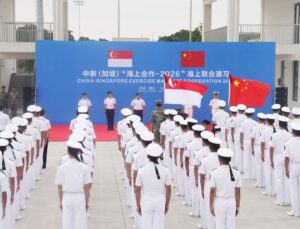 Çin ve Singapur’dan ortak deniz tatbikatı