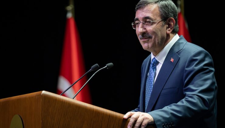 Cumhurbaşkanı Yardımcısı Yılmaz, “10. Sporun Devleri Buluşuyor Ödül Töreni”nde konuştu: