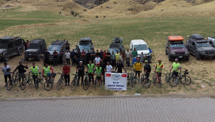 Doğaseverler Van Gölü için pedal çevirdi