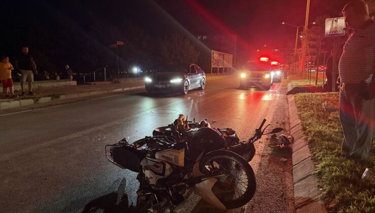 Edirne’de iki motosikletin çarpıştığı kazada 3 kişi yaralandı