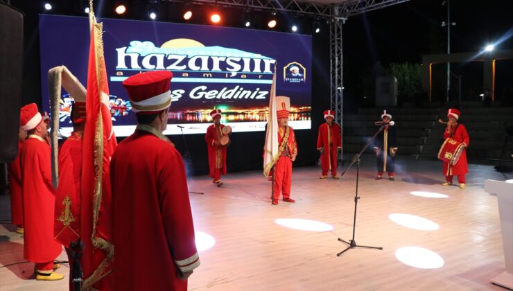 Elazığ’da 29. Uluslararası Hazar Şiir Akşamları 16 şairin katılımıyla açıldı