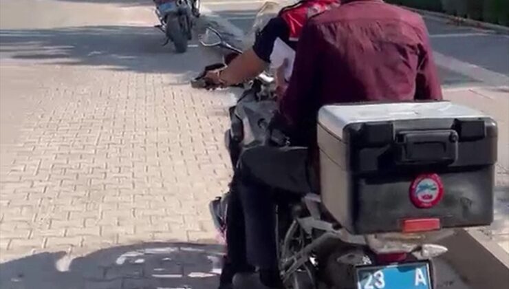 Elazığ’da polis, KPSS’ye geç kalan adayları sınava yetiştirdi