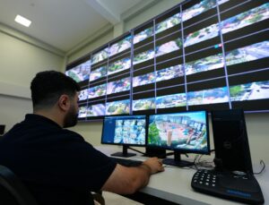 Esenler’deki 70 okul kamera ağıyla izlenebilir hale getirildi