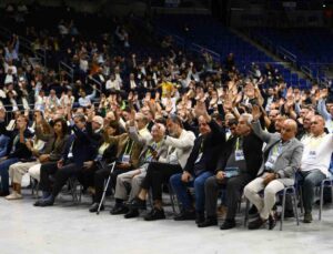 Fenerbahçe yönetim ve denetim kurulu 01.03.2026-31.05.2026 dönemi için ibra edildi