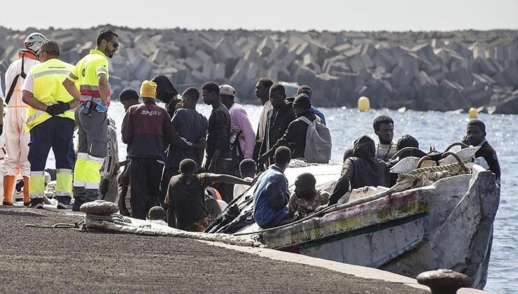 Gambiya açıklarında göçmen teknesi battı: En az 80 ölü