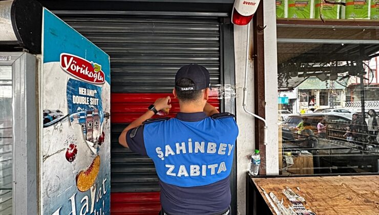 Gaziantep Şahinbey’de tarihi geçmiş ürün satan 3 market 3 gün kapatıldı