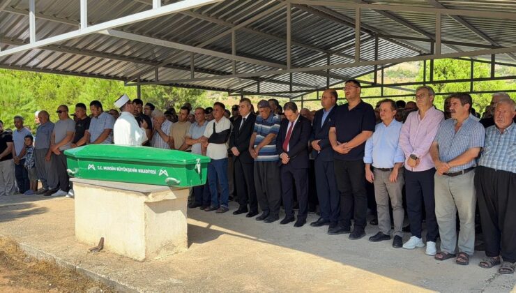 Girne’deki Gemi Kazasında Hayatını Kaybeden Hüseyin Özdemir Son Yolculuğuna Uğurlandı